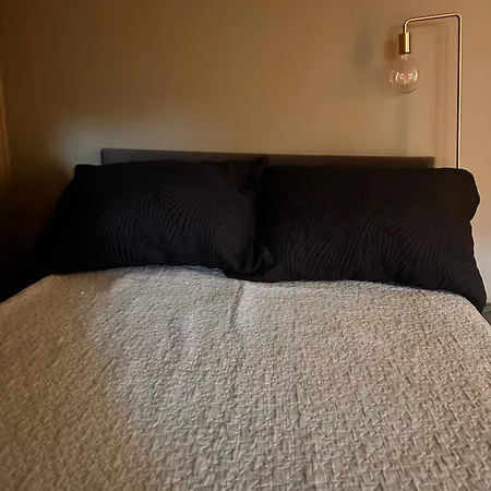 Asleep In The Valley *