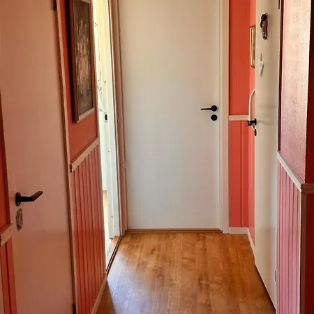 Asleep In The Valley Oslo