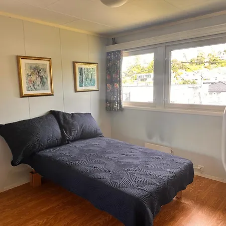 Asleep In The Valley * Oslo